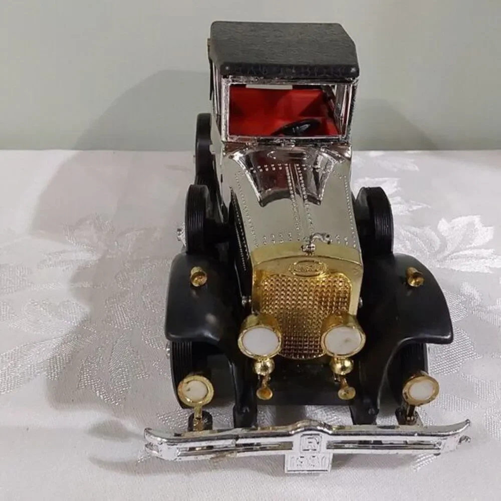 1930s LINCOLN LIMO CAR NON FALL BATTERY TOY‎ ALWAYS STORED IN BOXED